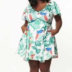 NWT White and Parrot Print Poppy Flare Dress w/pockets!